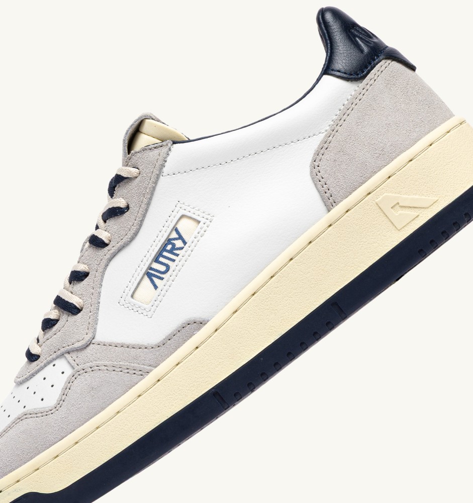 MEDALIST LOW IN VAPOR AND SPACE SUEDE AND LEATHER