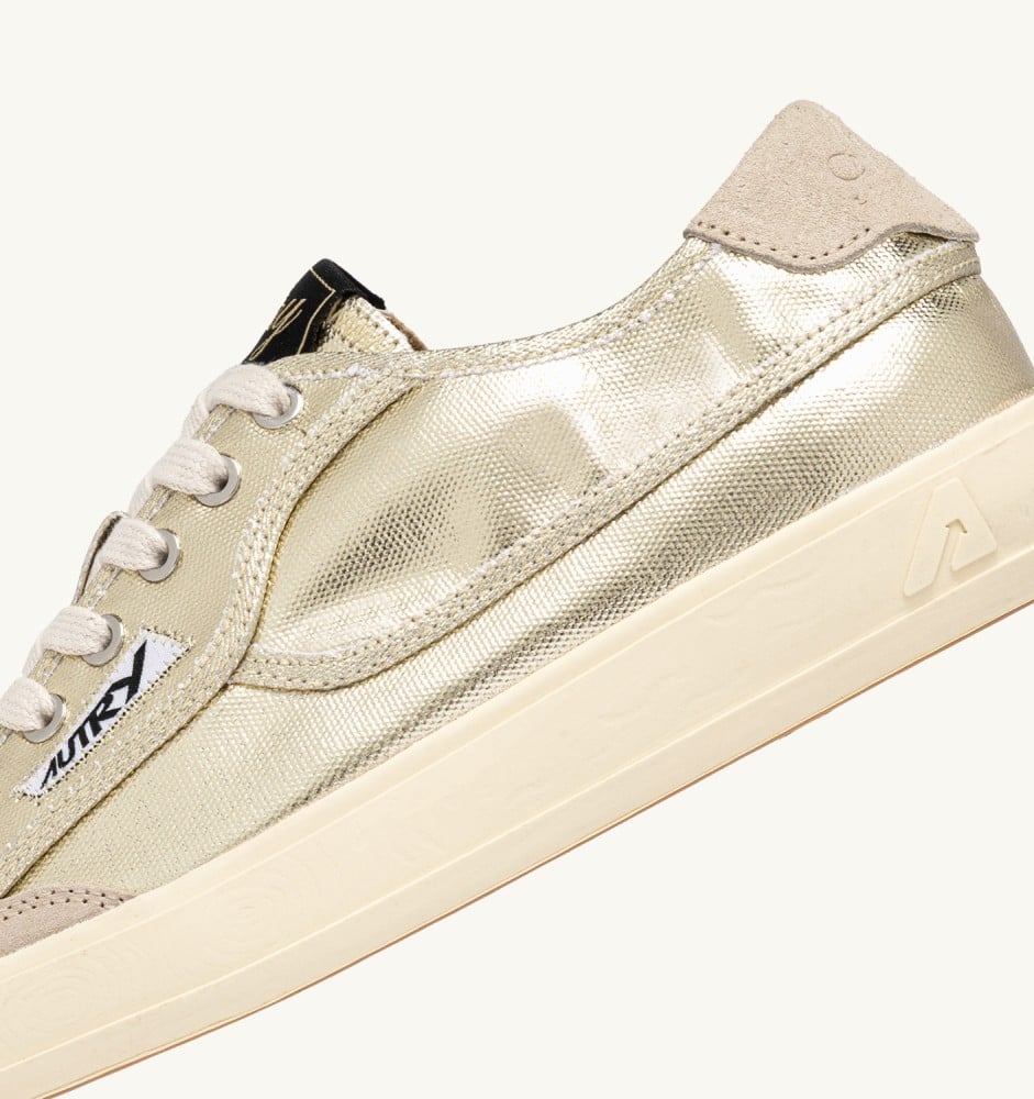 WINDSCAPE LOW IN PLATINUM CANVAS