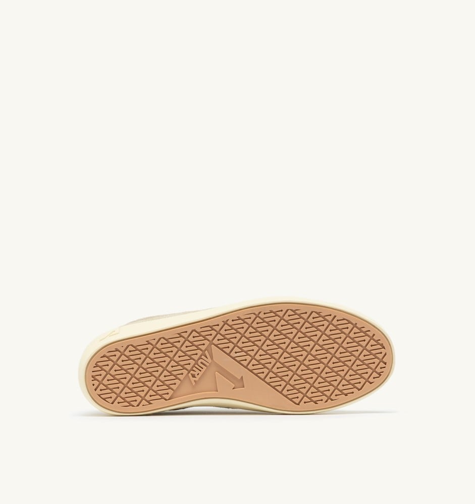 WINDSCAPE LOW IN PLATINUM AND SAND LAMINATED SUEDE