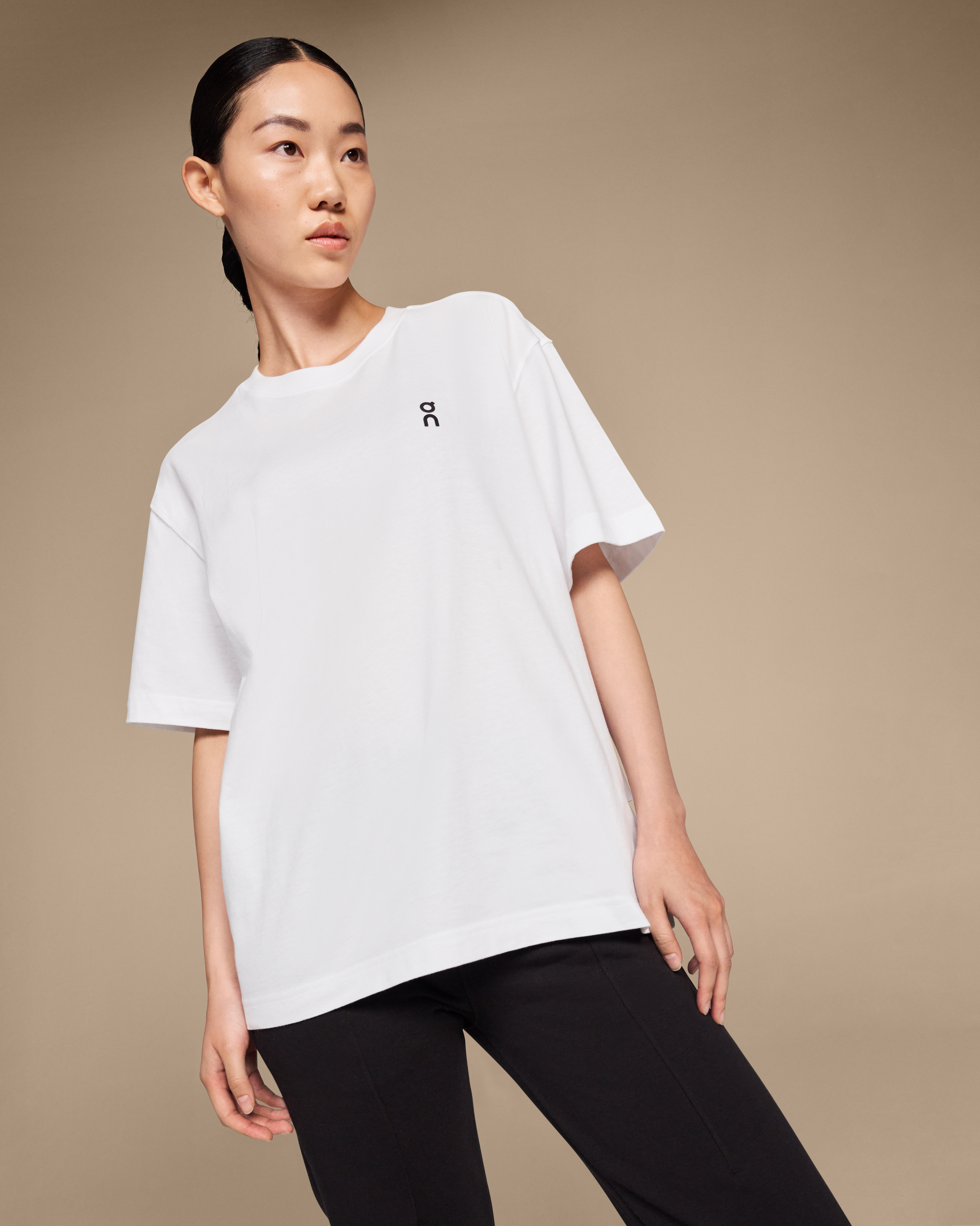 Club-T - White