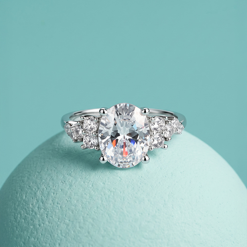 Jeulia Cluster Oval Cut Engagement Ring in Sterling Silver