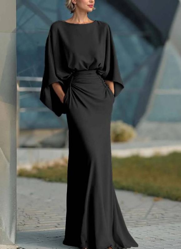 Boat Neck Backless Pleated Maxi Dress