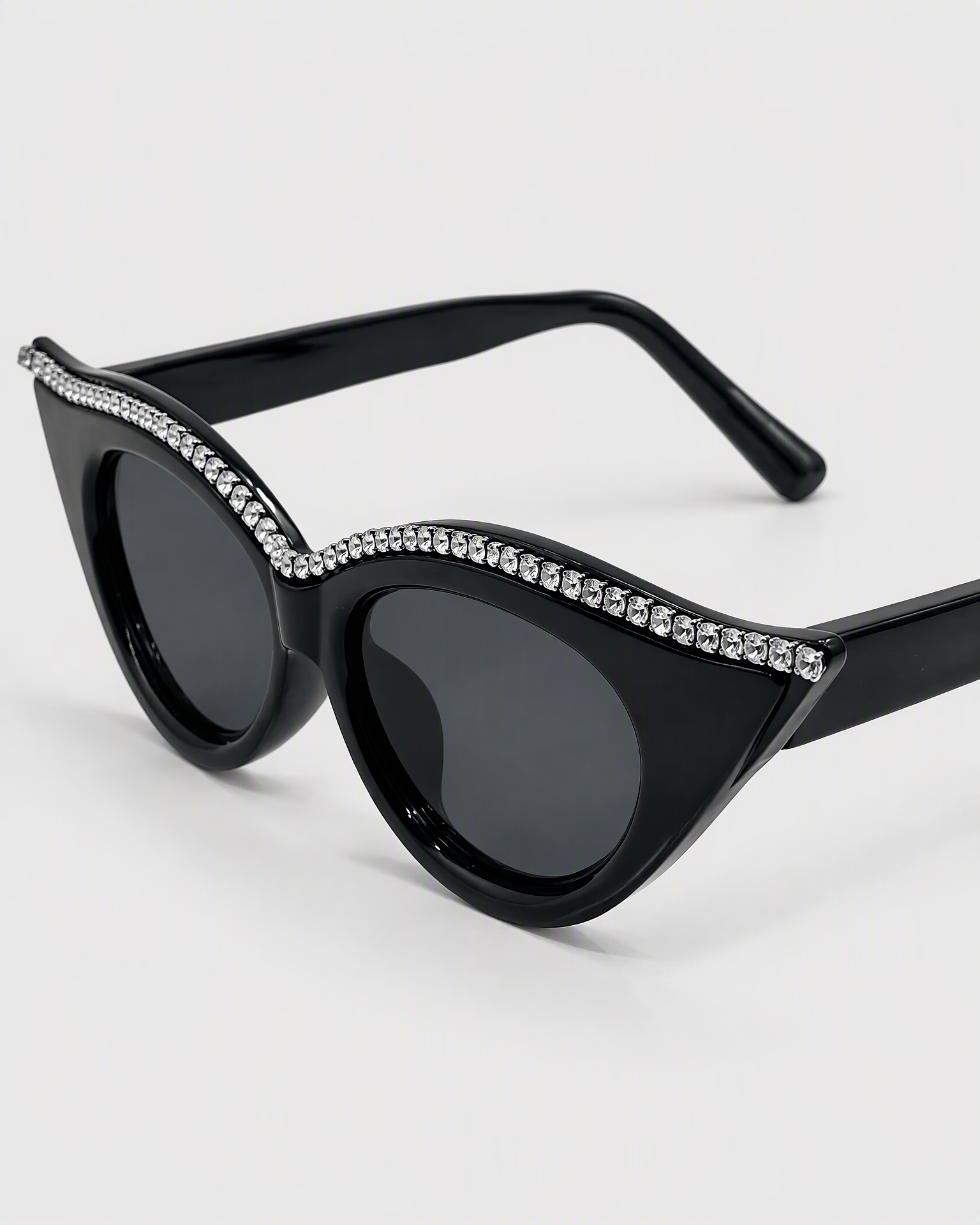 Bambi Black product image 3