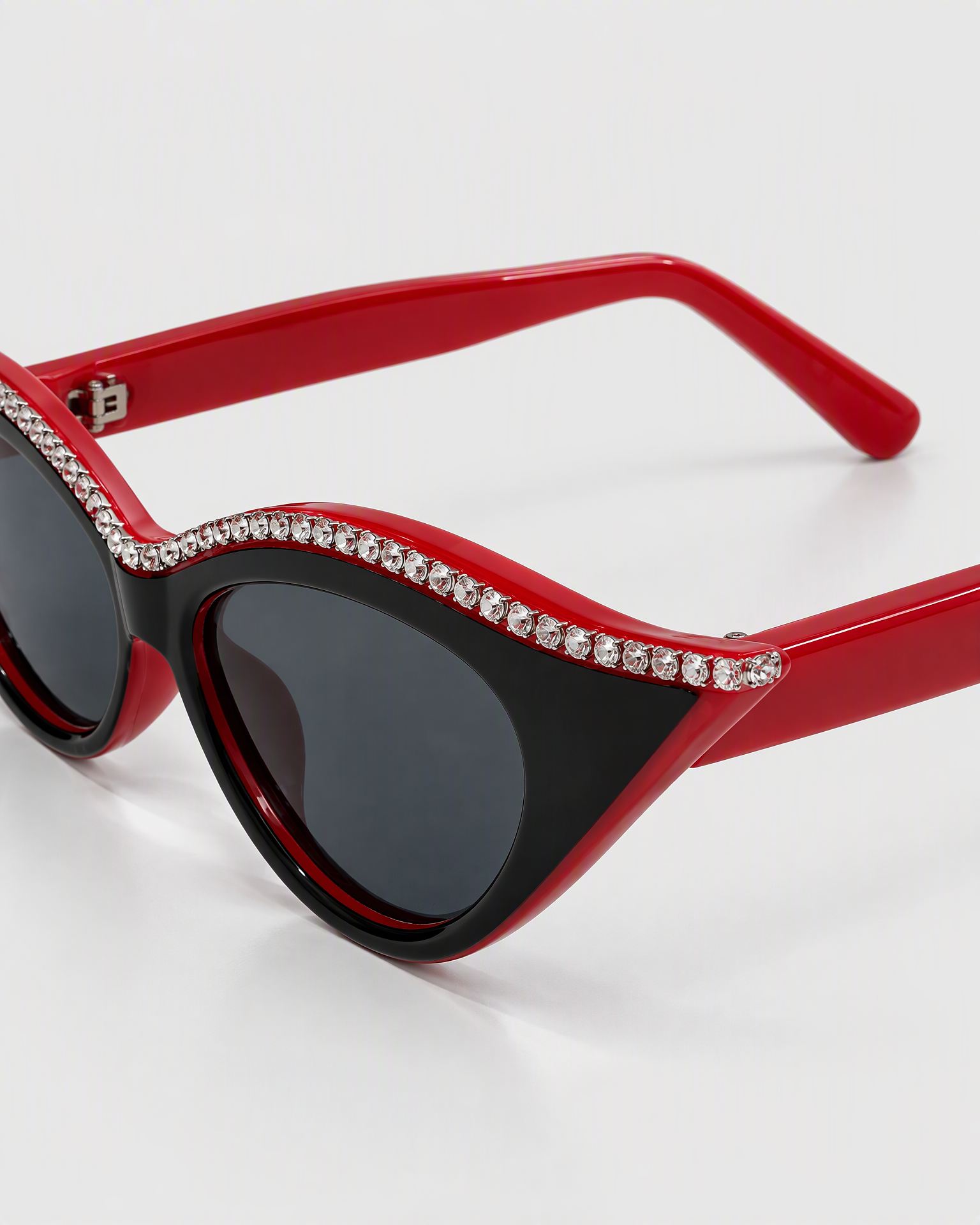 Bambi Red product image 3