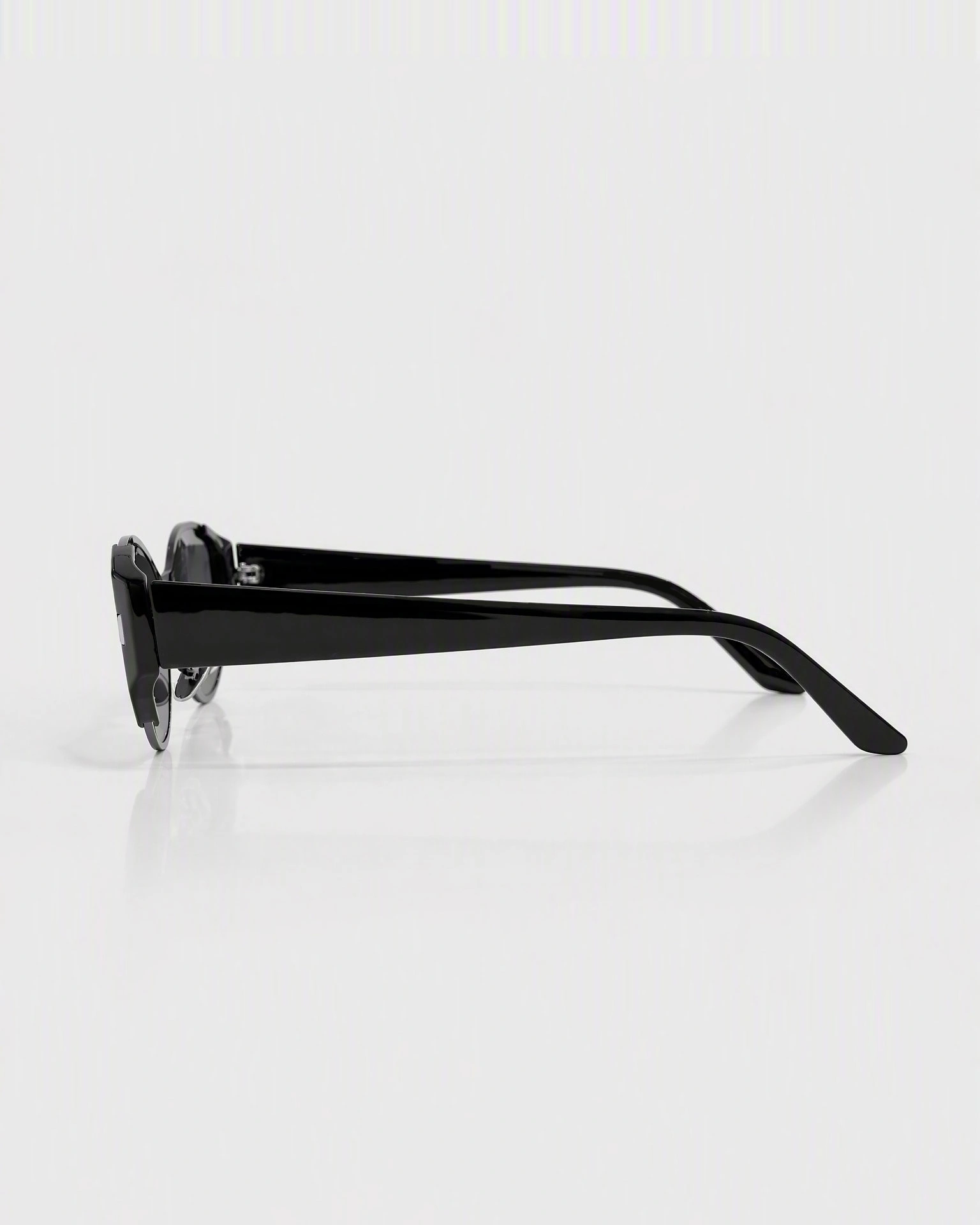 Core Black product image 4