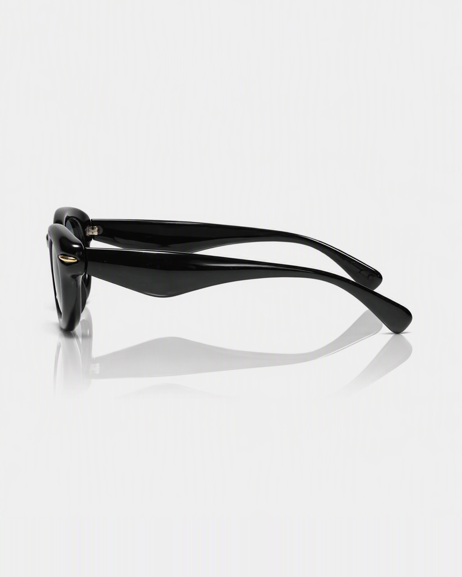Cosmo Black product image 4
