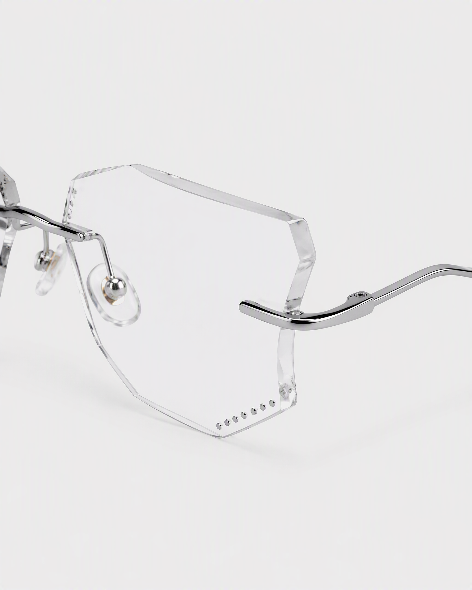 Lucie product image 6