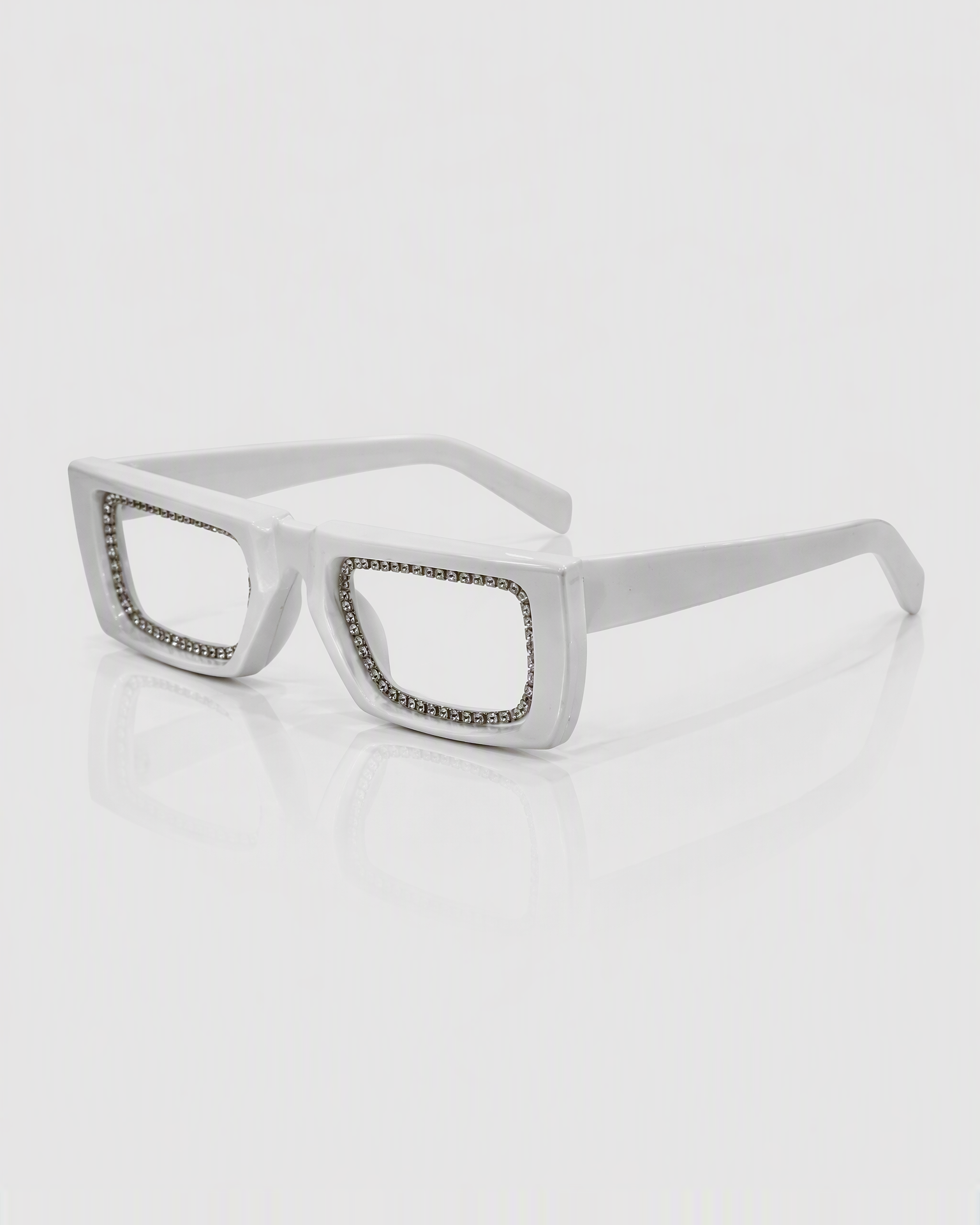 Luxe White product image 3