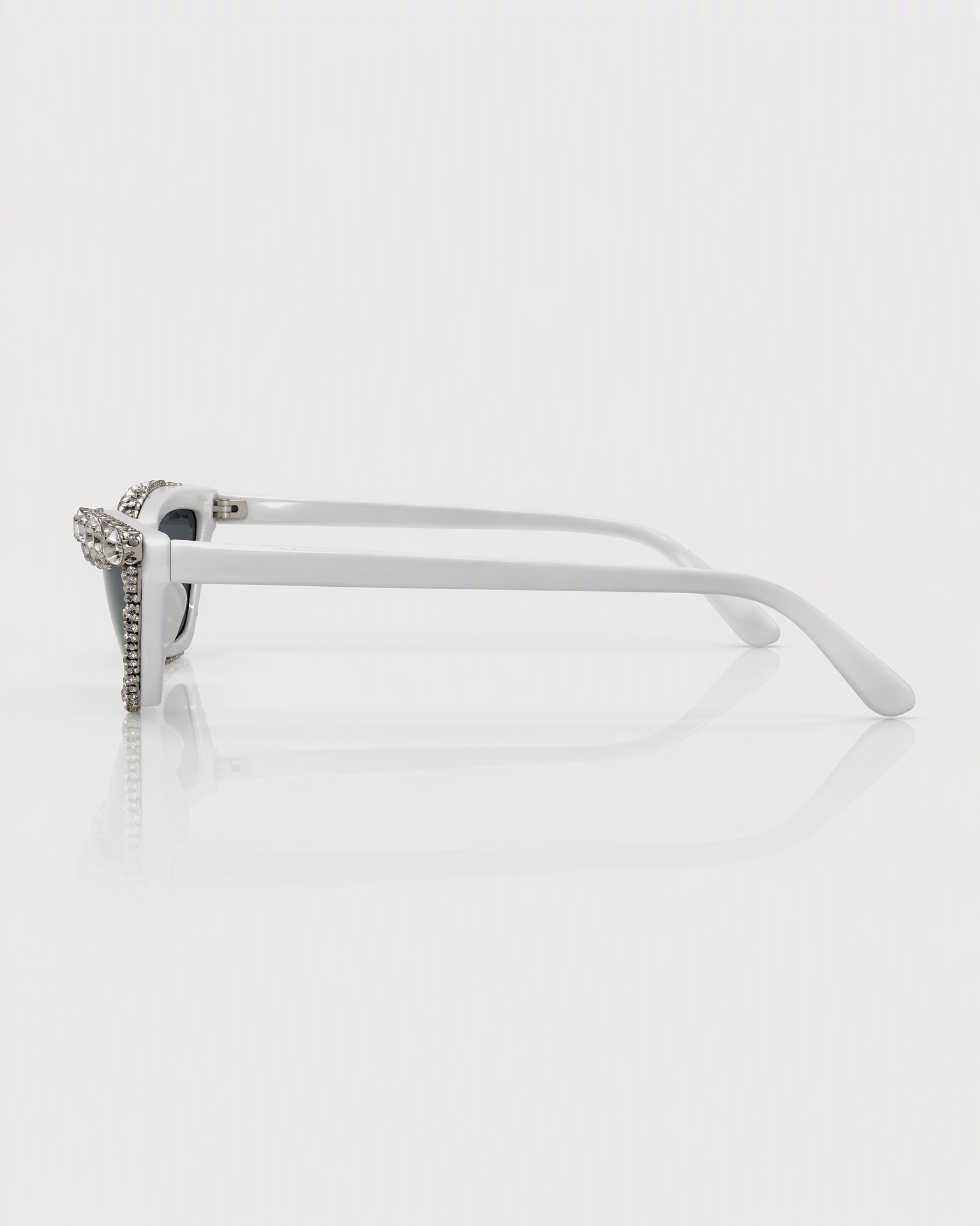 Paris White product image 4