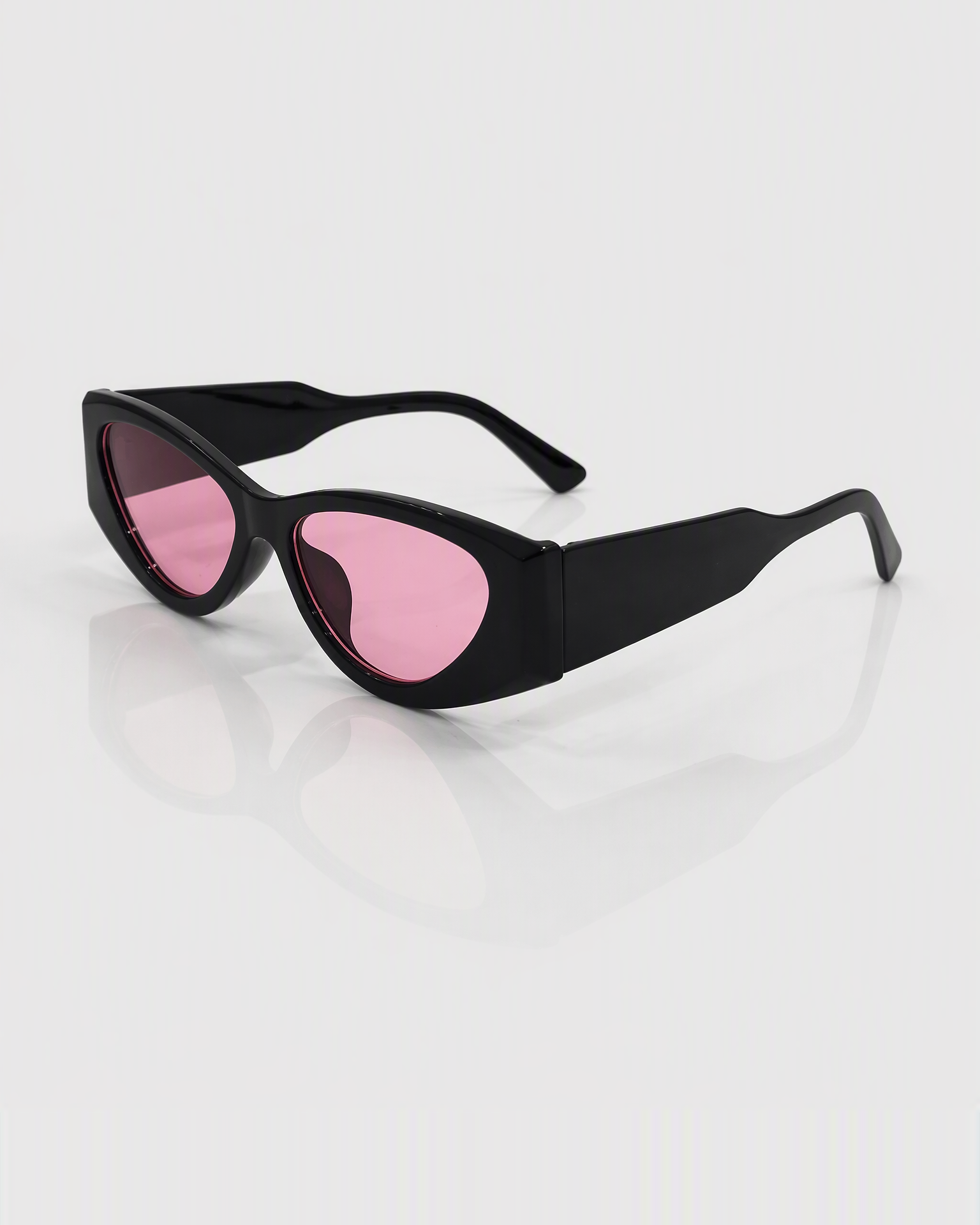 Simone Black product image 3