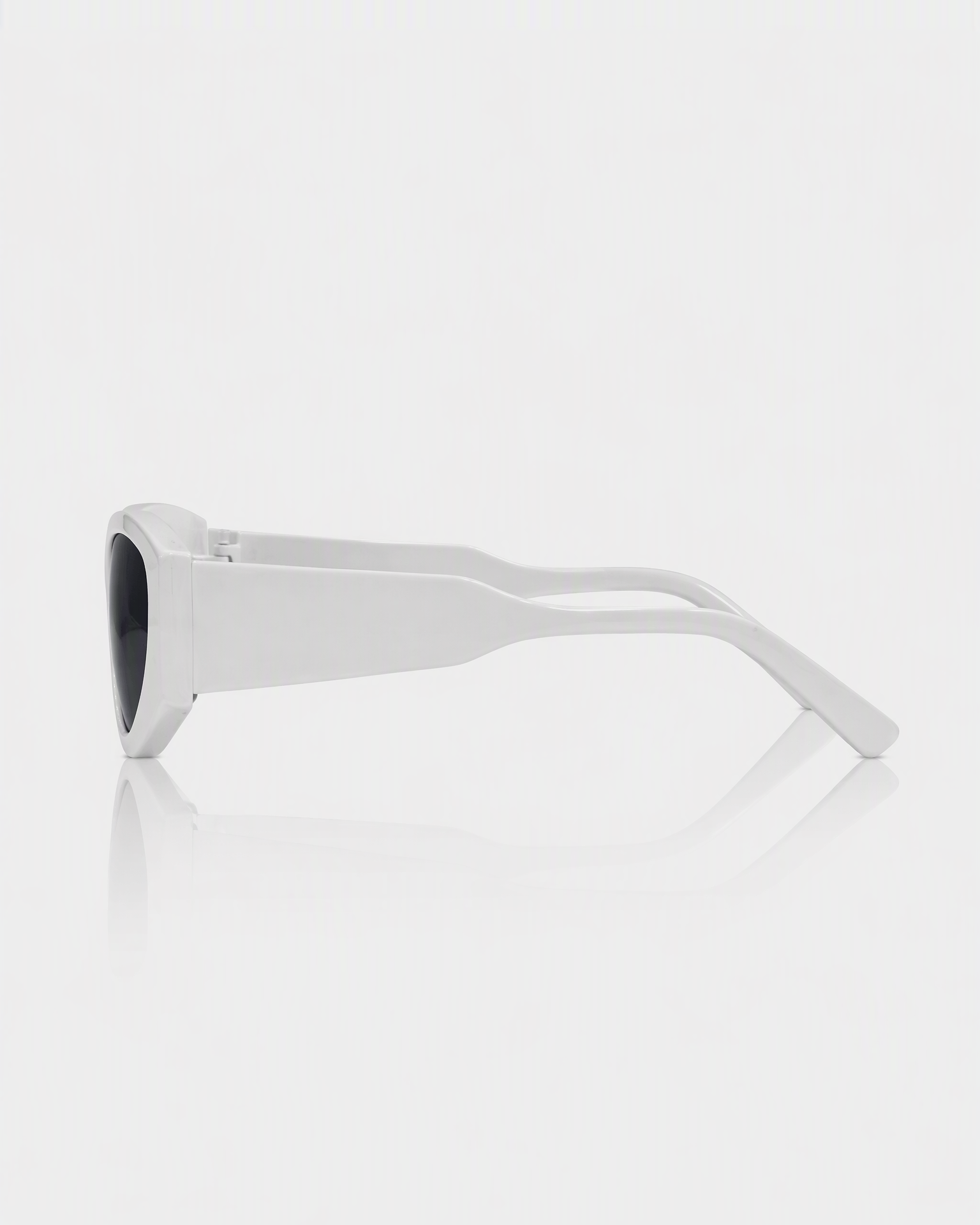 Simone White product image 4