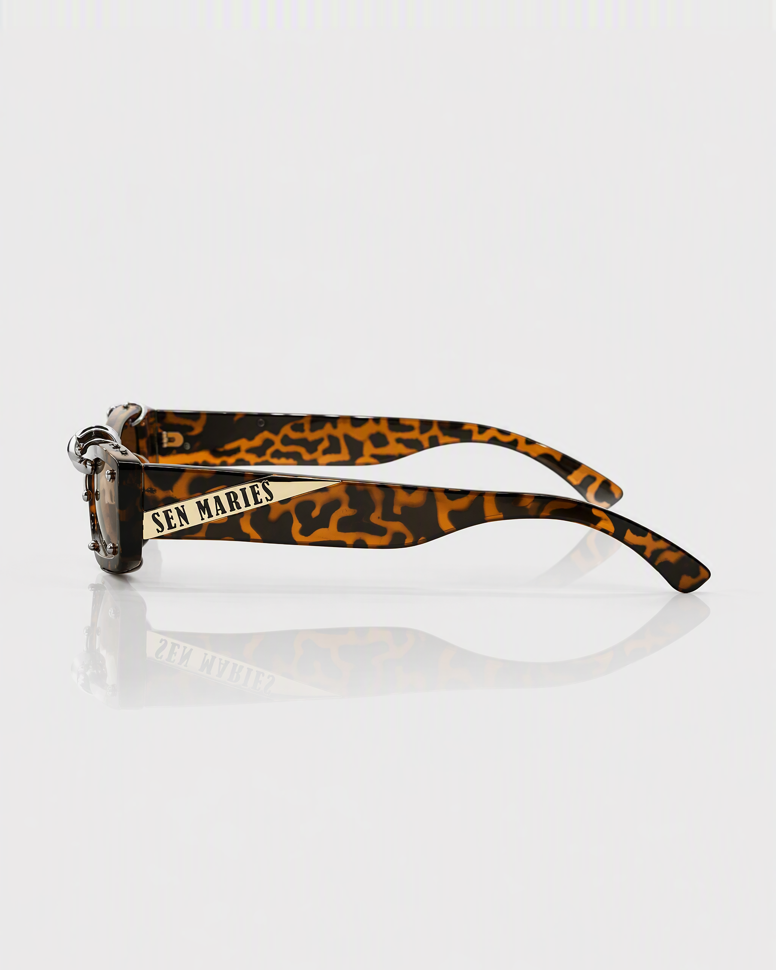 Spike Leopard product image 4