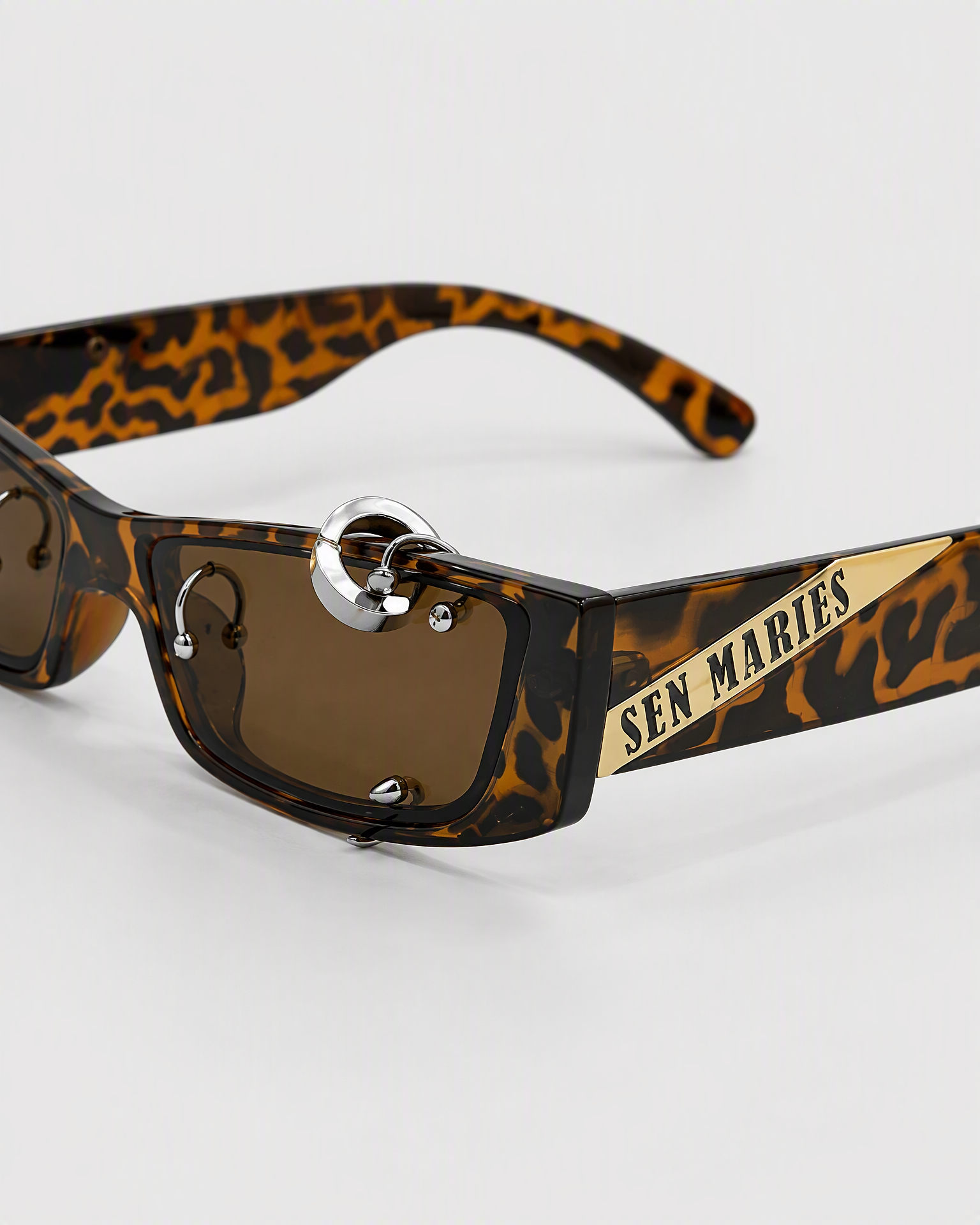 Spike Leopard product image 6