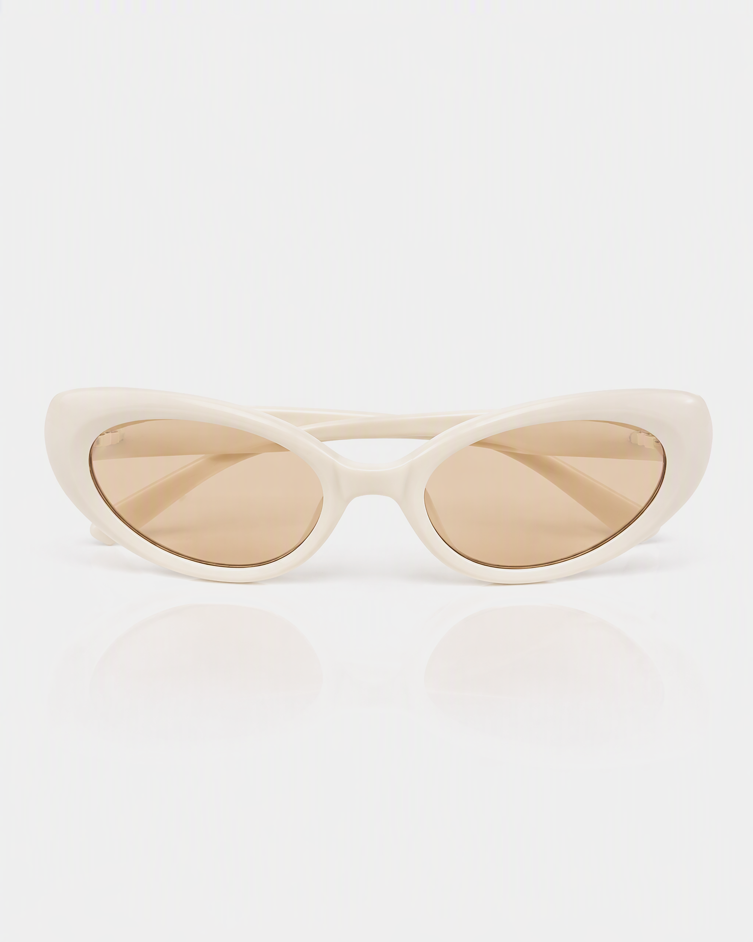Vector White product image 5