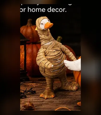 Mummy Duck Halloween figurine