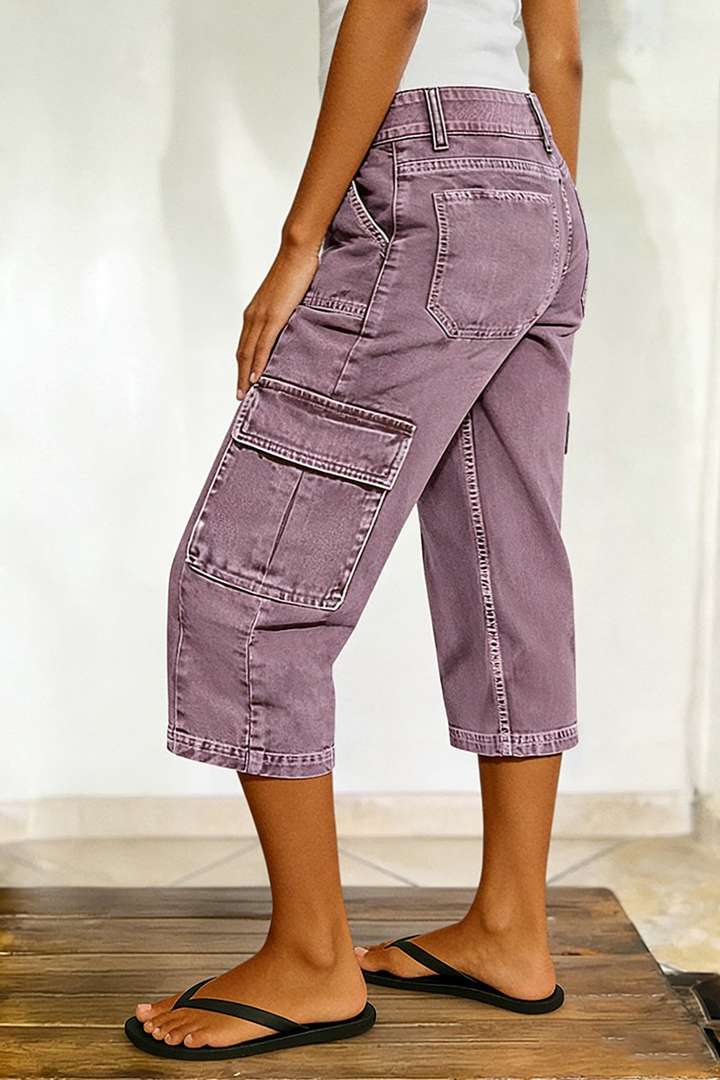 Flap Pocket Stitch Detail Mid Waist Straight Leg Capri Pants gallery 2