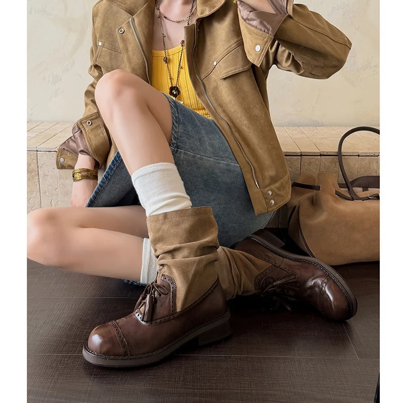 Brown color-block slouchy ankle boots