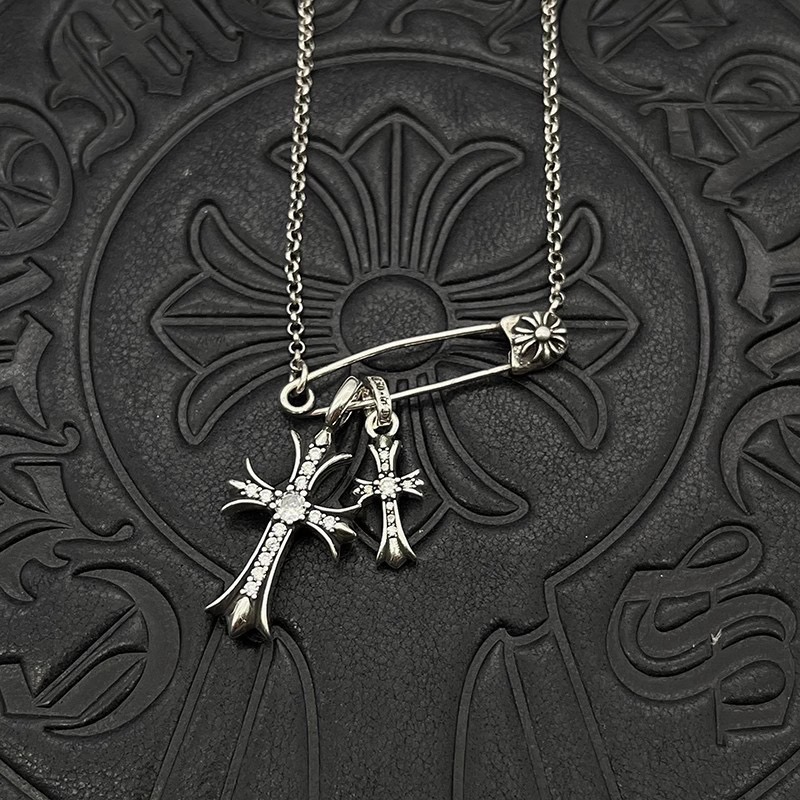 Enhypen Niki inspired chrome heart necklace-Ni-Ki