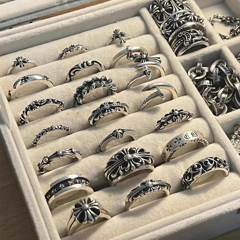 Enhypen Niki inspired chrome heart ring-Ni-Ki