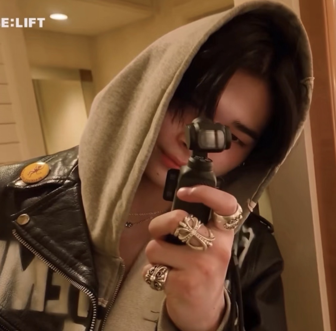 Enhypen NI-KI inspired chrome hearts ring