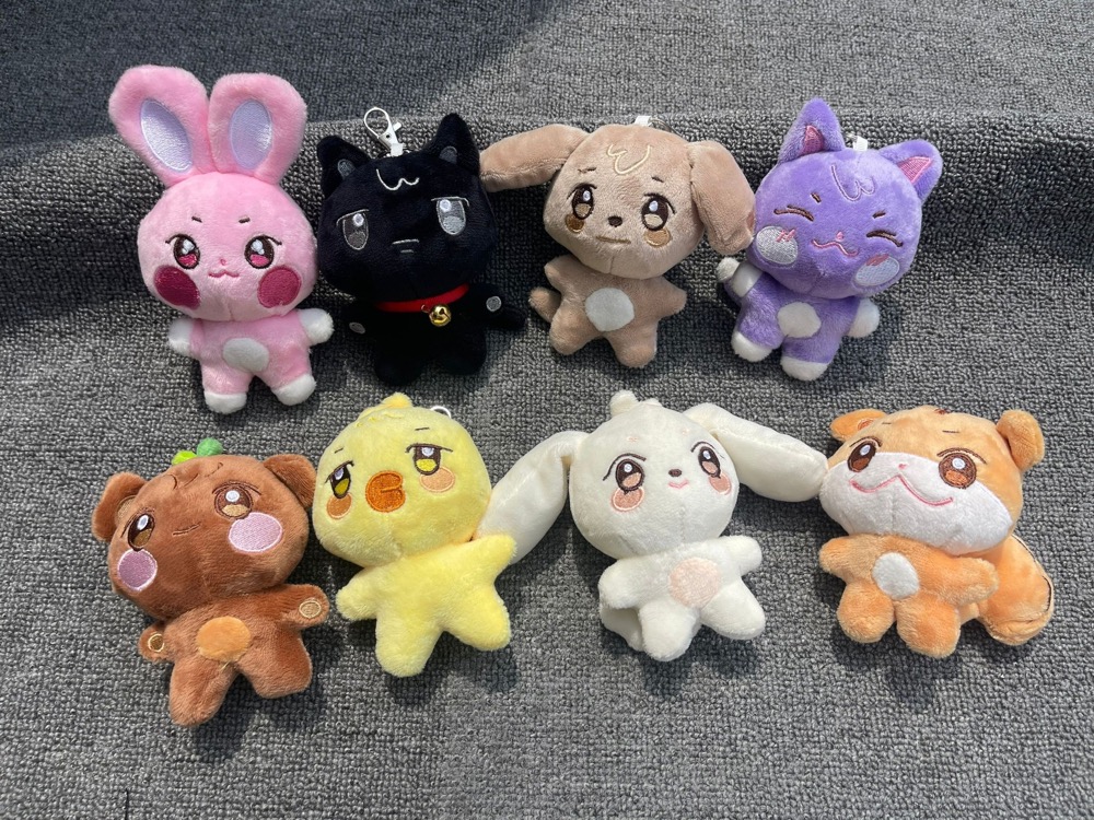 ATEEZ same flash keychain doll charm