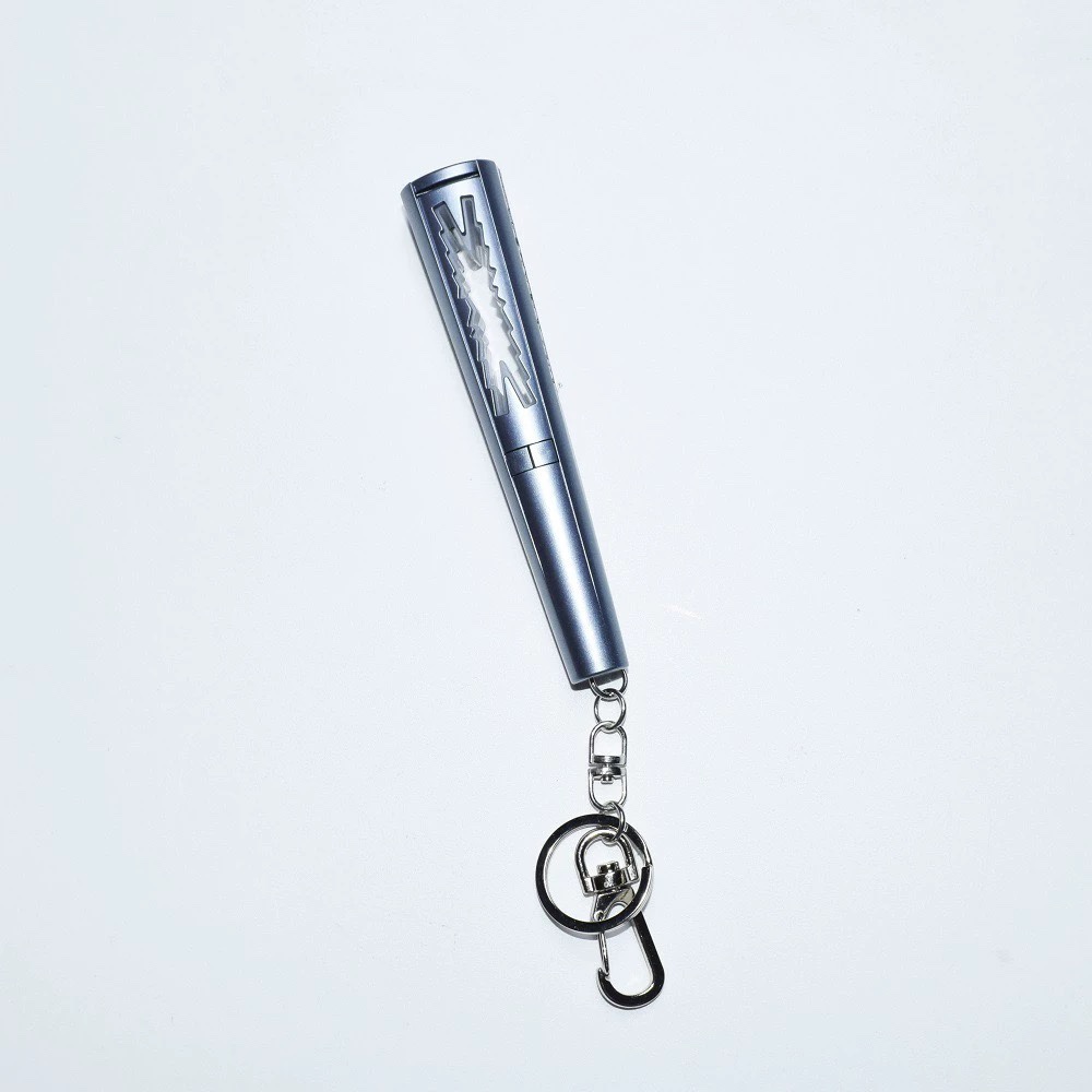 LE SSERAFIM Inspired Mini Light Stick Keychain