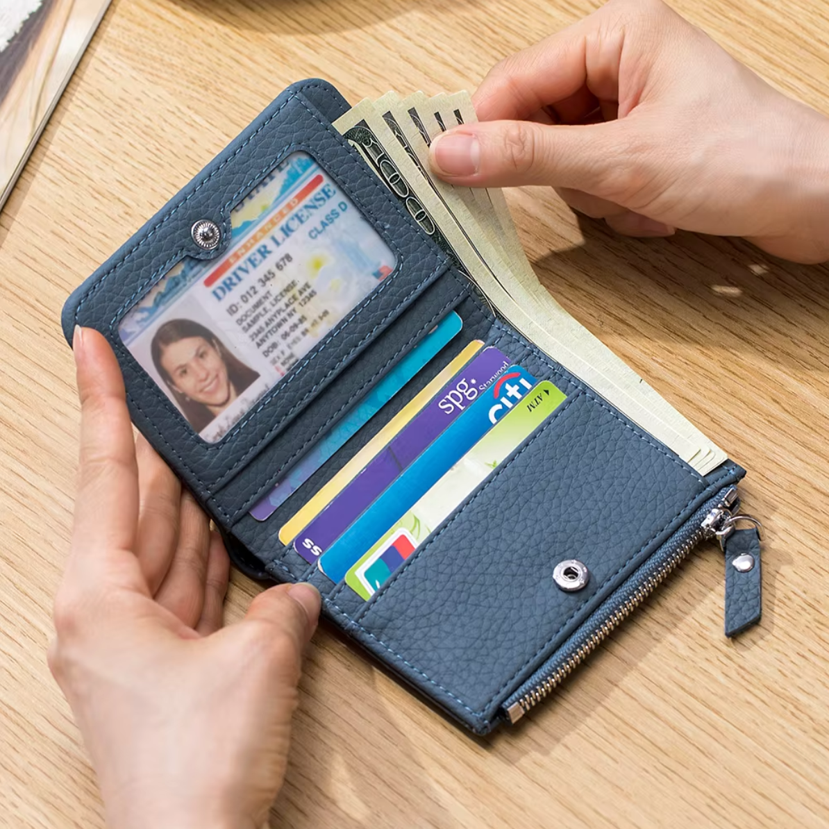 Genuine leather short wallet with RFID function, bank card and credit card holder
