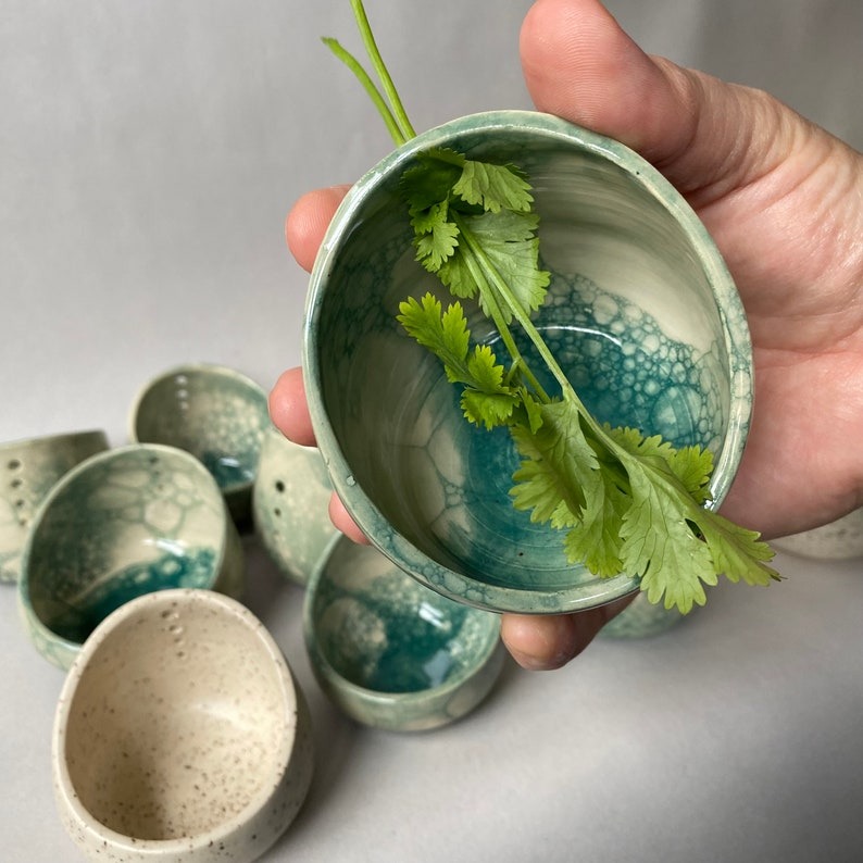 Pottery Herb Stripper - 𝑯𝒂𝒏𝒅𝒎𝒂𝒅𝒆 𝑾𝒊𝒕𝒉 𝑳𝒐𝒗𝒆 𝑩𝒚 𝑴𝒂𝒓𝒕𝒉𝒂❤