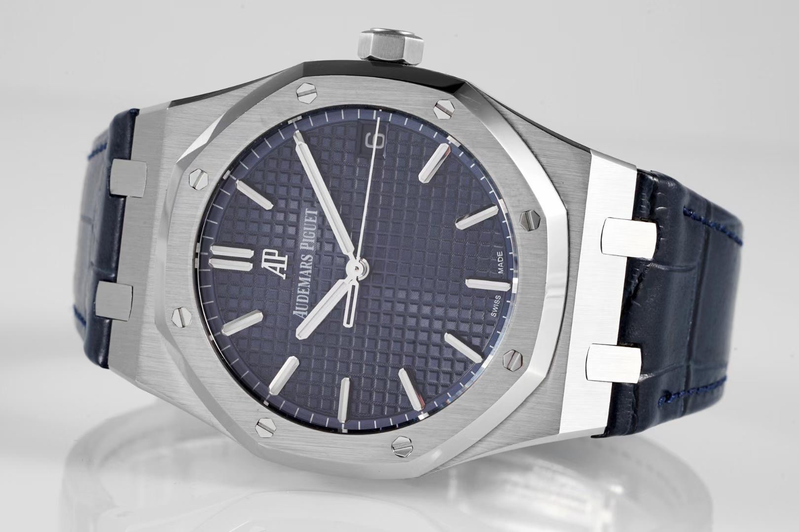 Audemars Piguet Royal Oak 15500 41mm Automatic Watch Modified Cal.4302 Movement