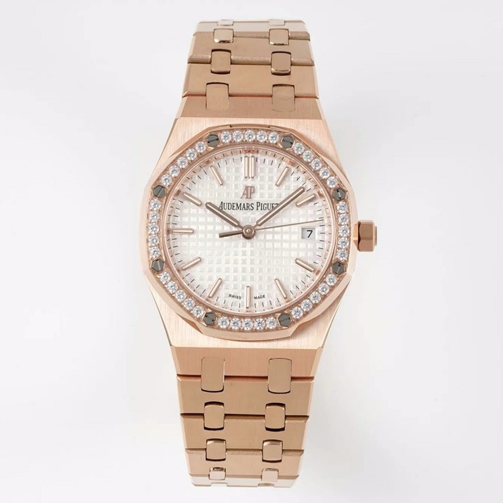 Audemars Piguet Royal Oak Ladies Automatic Watch 34mm, Ref.77350 / 77351