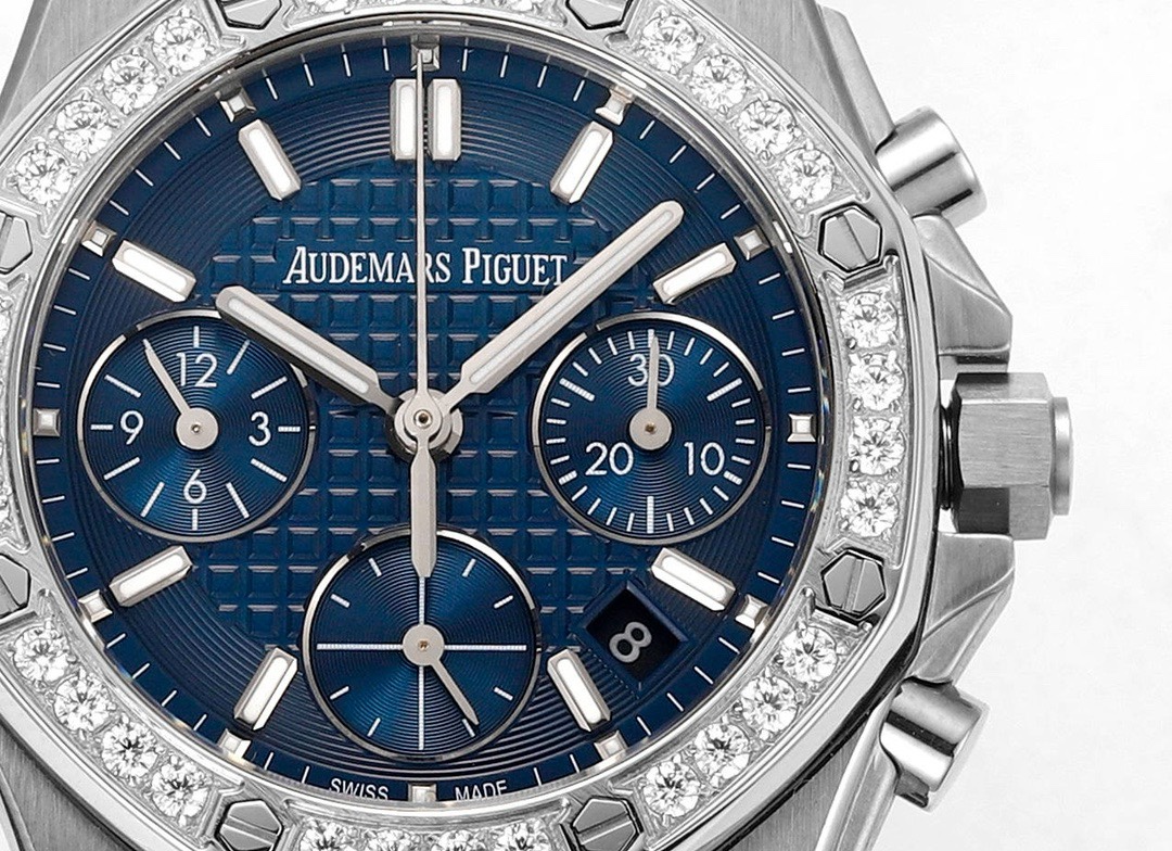 Audemars Piguet Royal Oak 37mm Ladies Automatic Chronograph Watch, Diamond Bezel Rubber Strap
