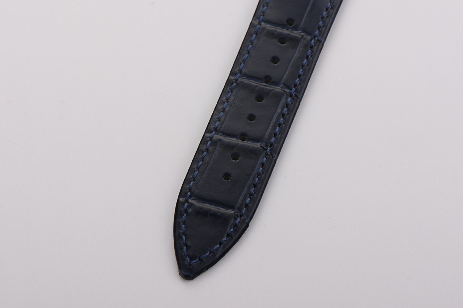 OMEGA Observatory Co‑Axial Master Chronometer Watch | Diamond Bezel, Genuine Leather Strap