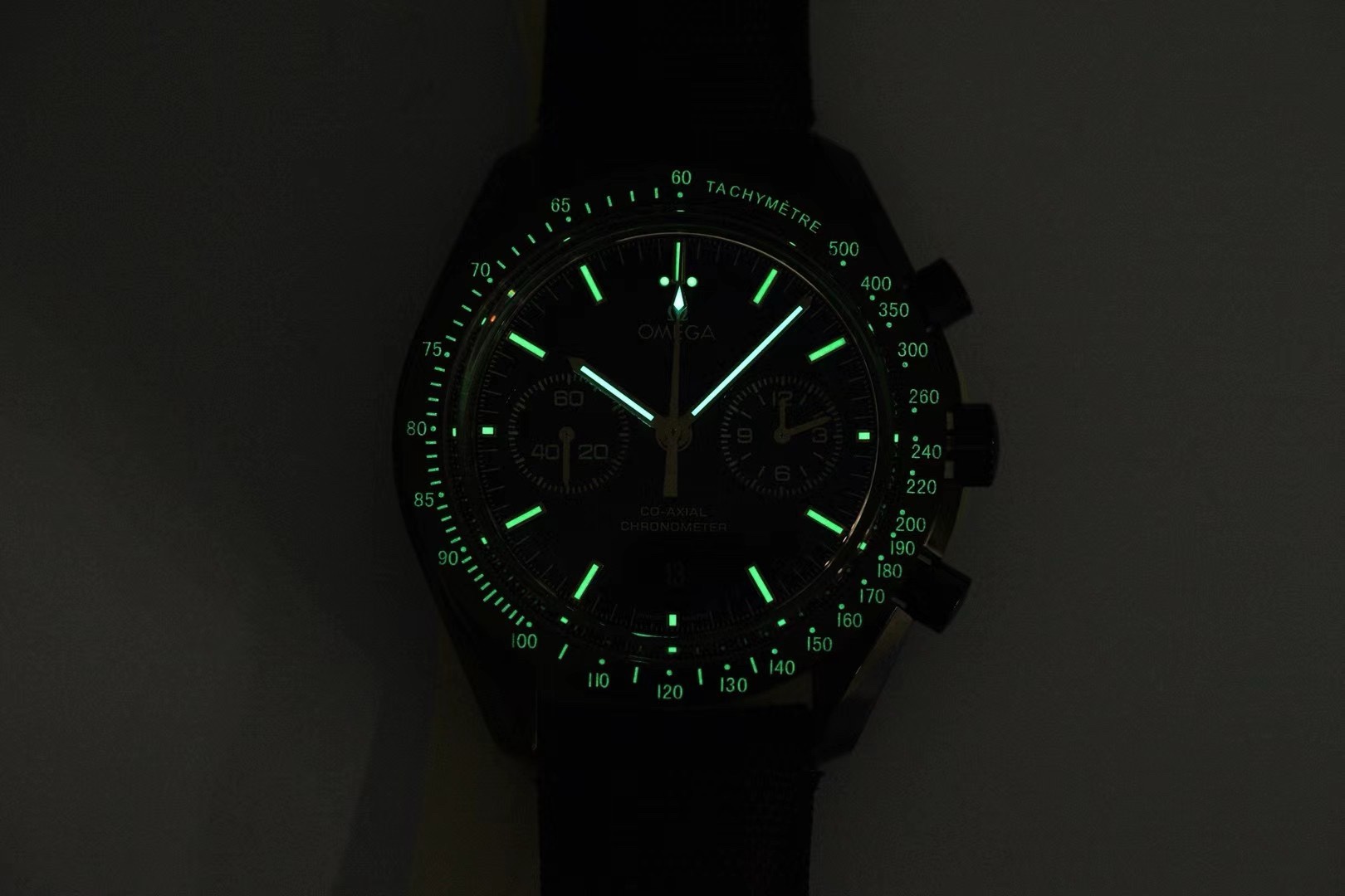 OMEGA Speedmaster Dark Side of the Moon Chronograph Cal.9300 Automatic Watch