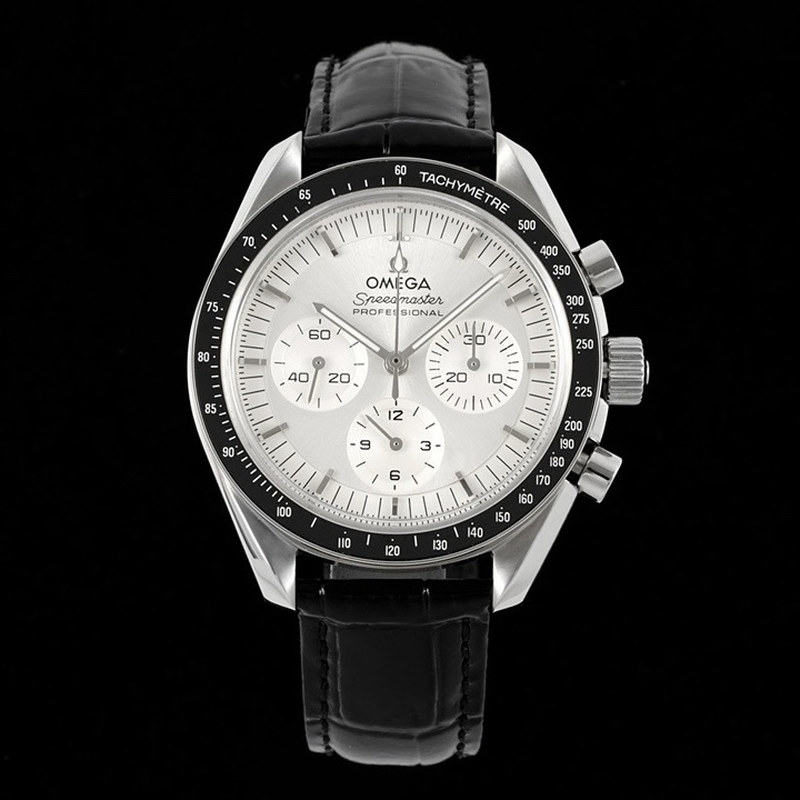 OMEGA Speedmaster Moonwatch 3861 Caliber Moonshine 18K Gold Chronograph 42mm