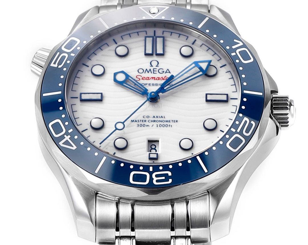 Omega Seamaster 300M Co-Axial Diving Watch 42mm Stainless Steel Bracelet