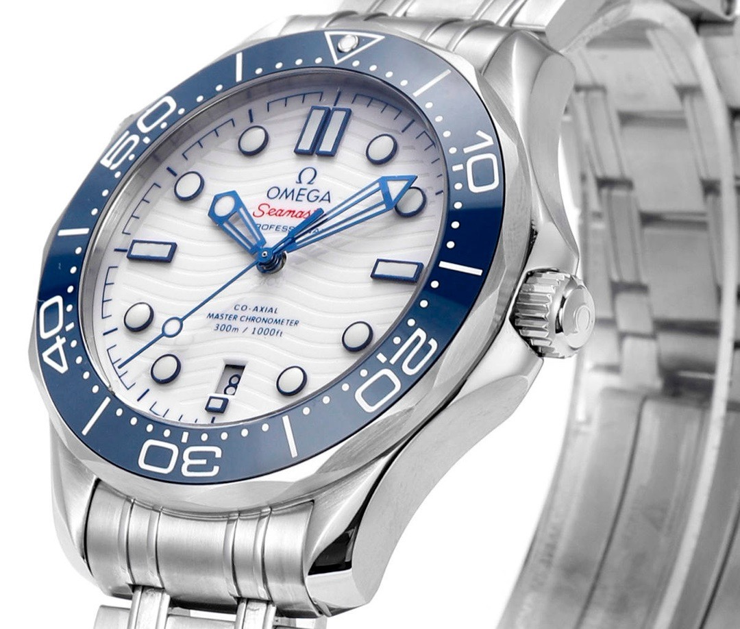 Omega Seamaster 300M Co-Axial Diving Watch 42mm Stainless Steel Bracelet