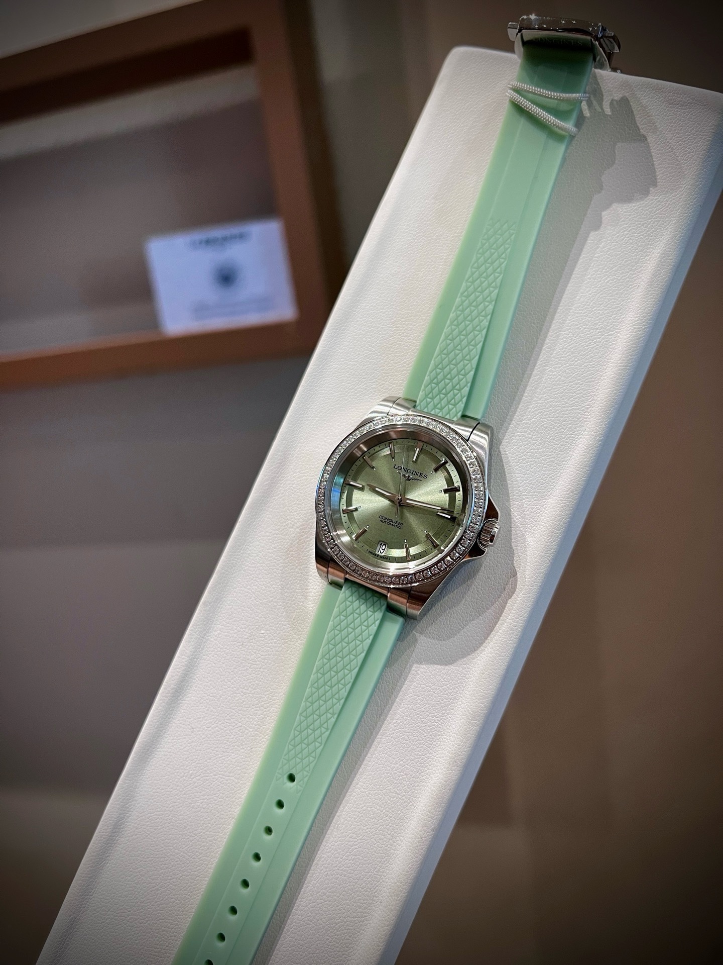 Longines Conquest 34mm Ladies Wristwatch Rubber Band With Luminous Dial