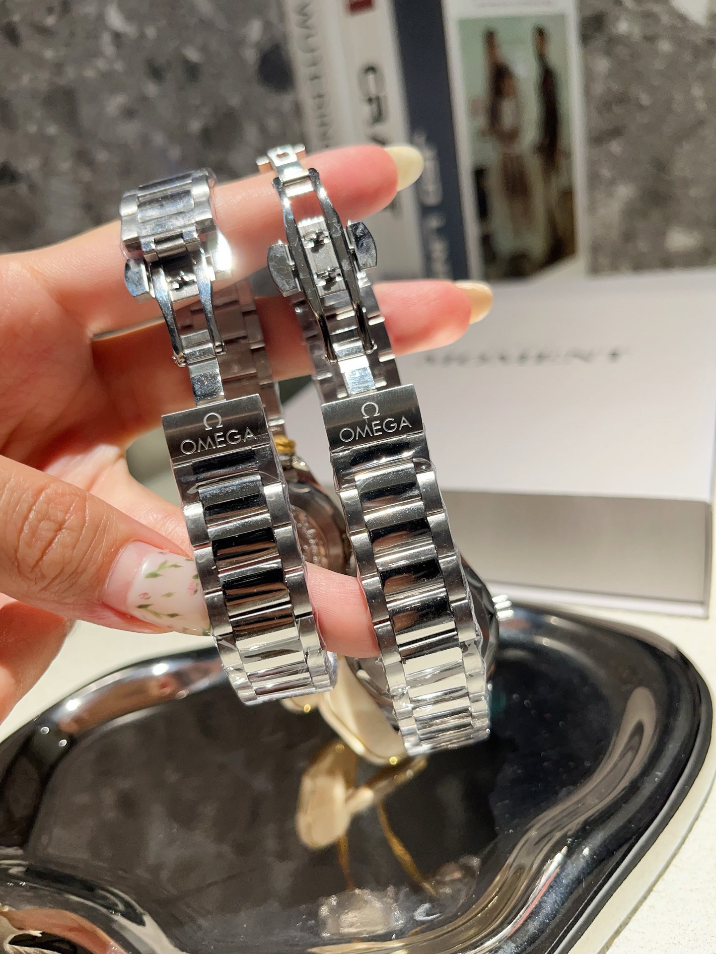 Omega Seamaster Ladies Watch 34mm Quartz MOP Mother Of Pearl Dial Diamond Markers Stainless Steel Women Wristwatch