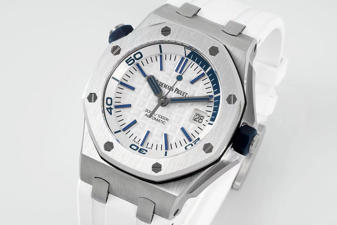Audemars Piguet Royal Oak Offshore Diver 15710 Steel Watch | IPF Factory Cal.3120 Integrated Movement
