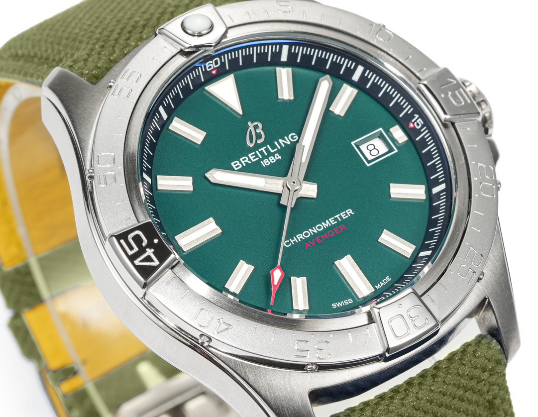 Breitling Avenger A17328101 42mm Swiss Automatic Watch