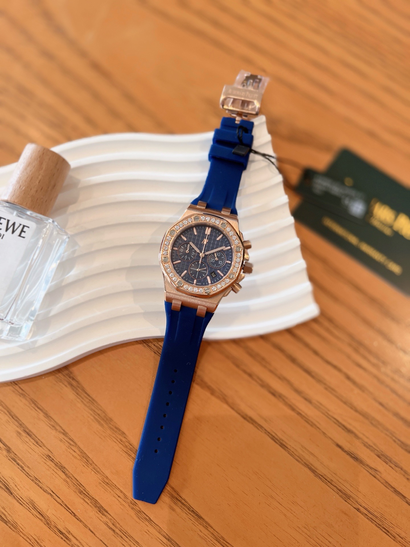 Audemars Piguet Royal Oak Offshore 37mm Ladies Chronograph Watch, Diamond Bezel Rubber Strap Wristwatch