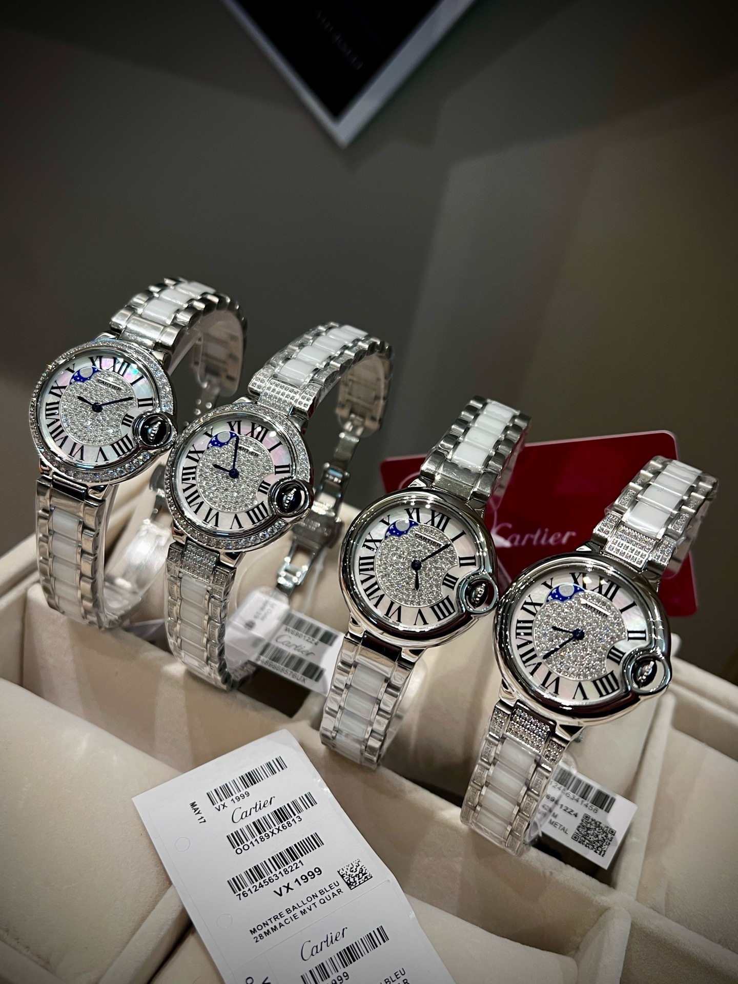Cartier Ballon Bleu 33mm Women Watch, Fisheye Sapphire Crystal Diamond Dial Watch