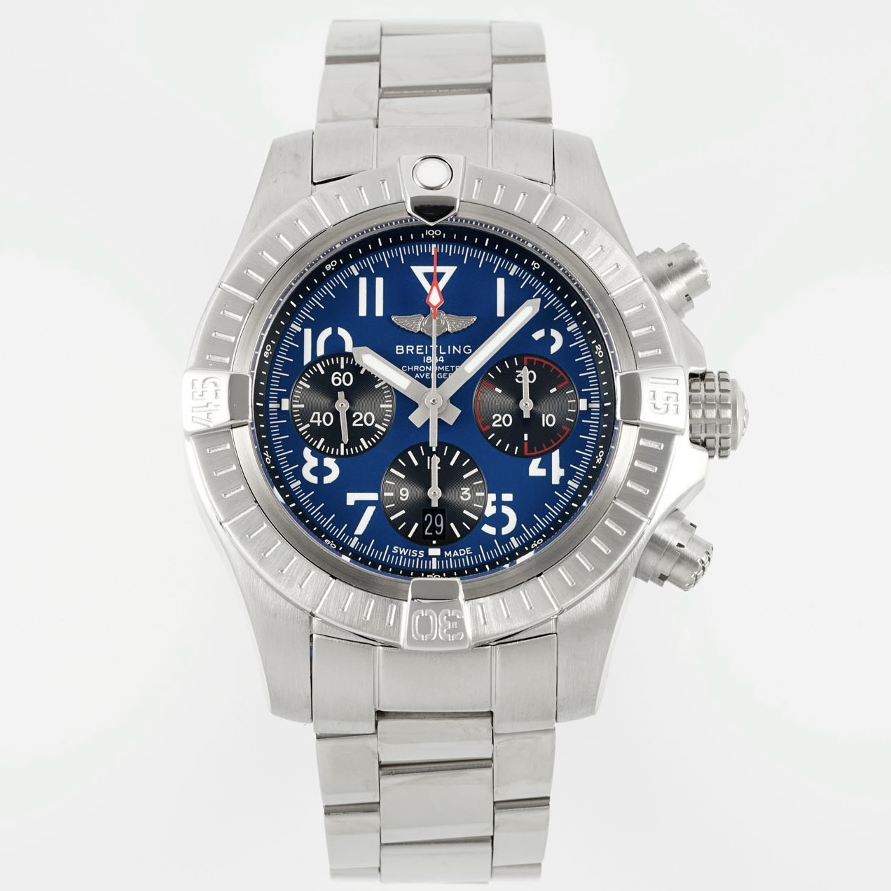 BREITLING Avenger B01 Chronograph 45mm Pilot Watch | BLS Factory Cal.B01 Modified Movement