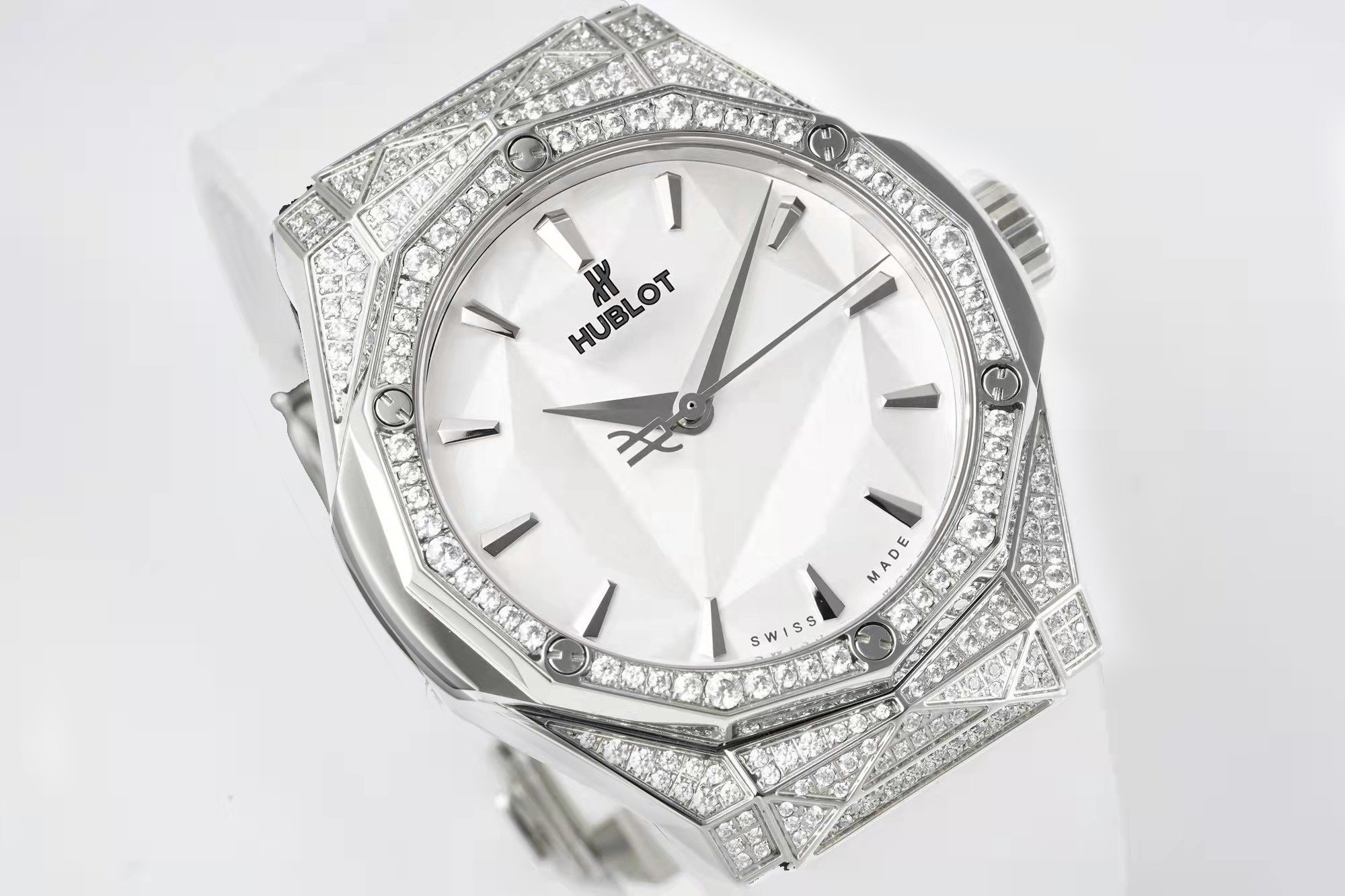 Hublot x Richard Orlinski Co-branded Watch APS Top Replica, 40mm Faceted Polygon Case