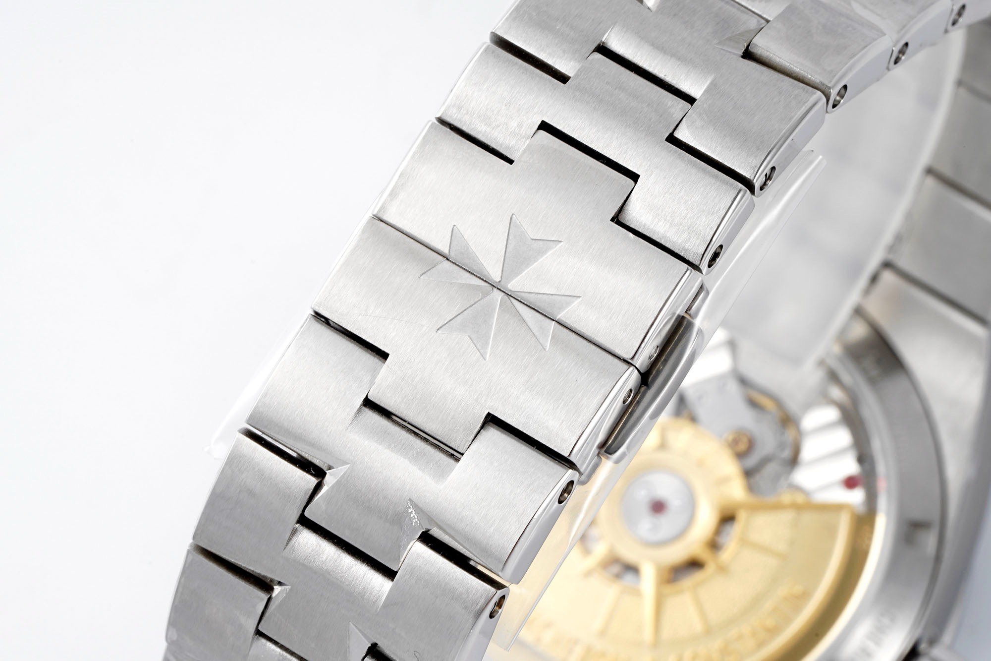 Vacheron Constantin Overseas 4500 Watch 41mm | Modified Cal.5100 Movement, Quick Release Bracelet