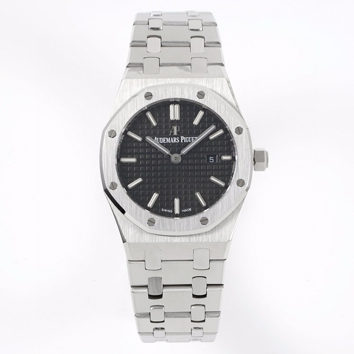 Audemars Piguet Royal Oak Ladies Quartz Watch 33mm, Ref.67651ST.ZZ.1261ST.01