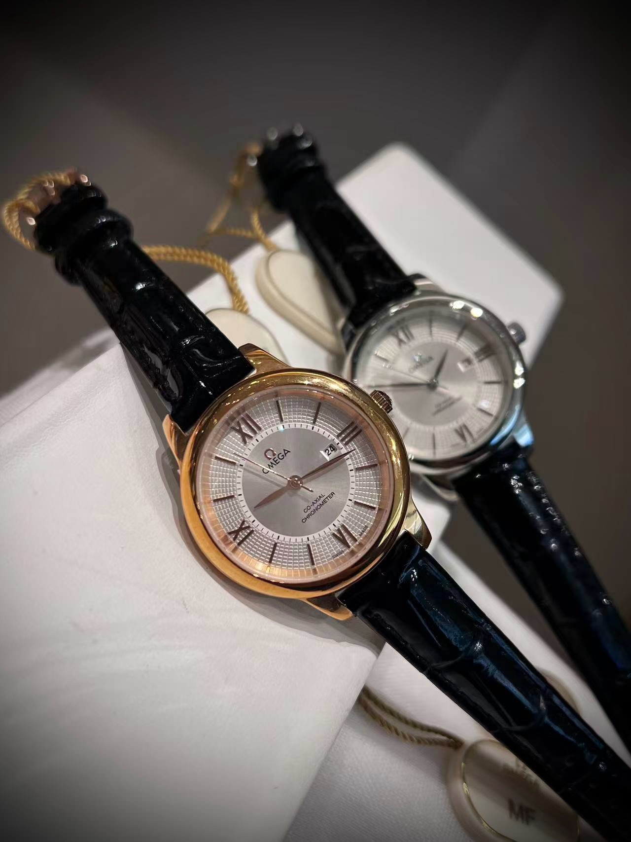 OMEGA Women Quartz Watch 35mm, Diamond Bezel Stainless Steel Case Watch