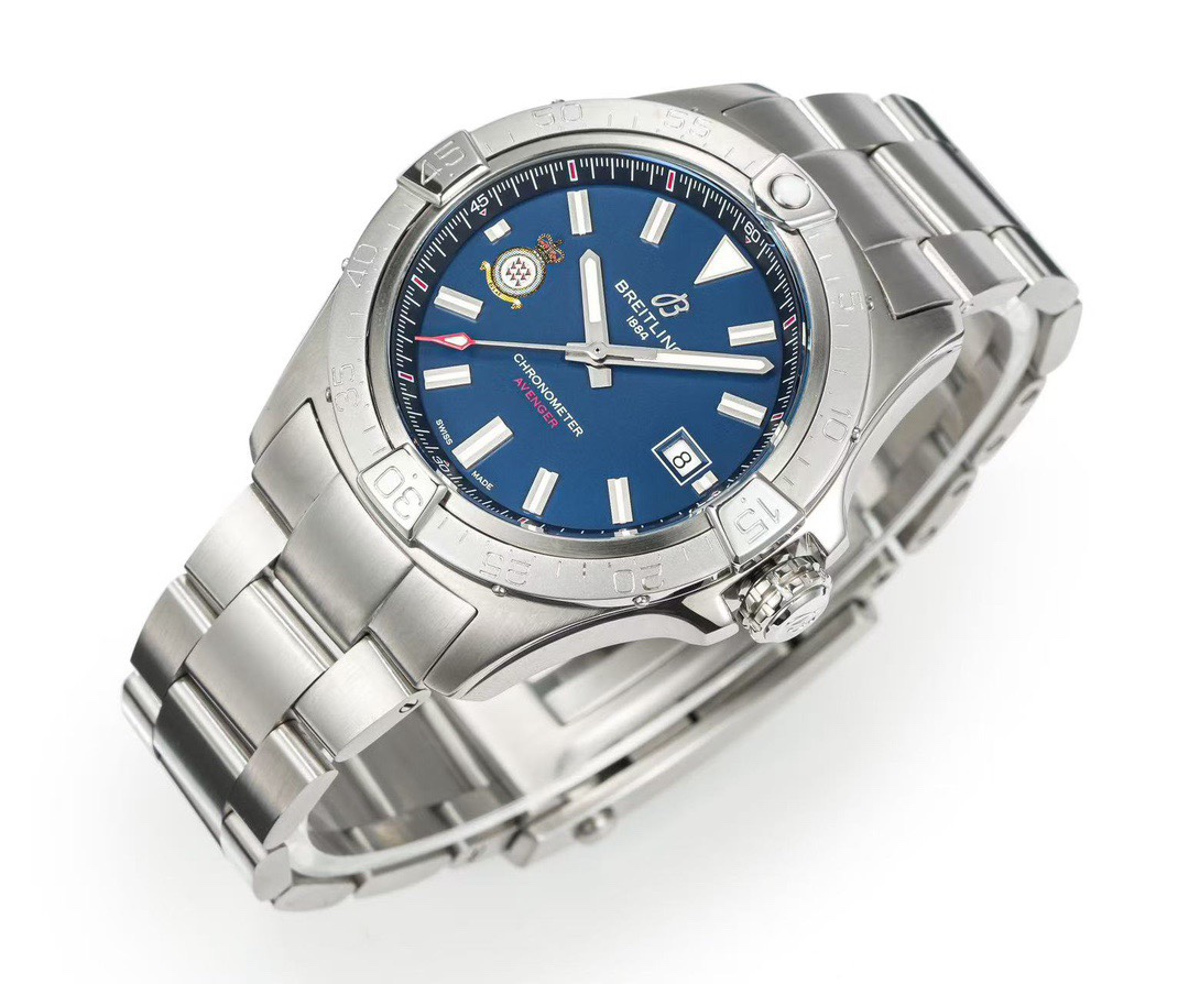 Breitling Avenger A17328101 42mm Swiss Automatic Watch