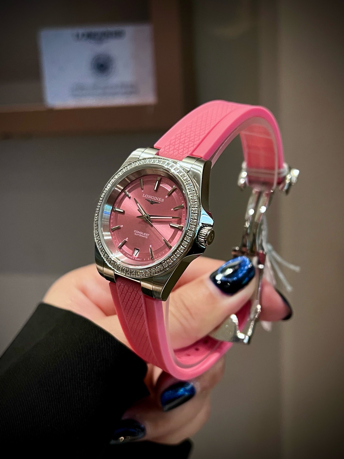 Longines Conquest 34mm Ladies Wristwatch Rubber Band With Luminous Dial