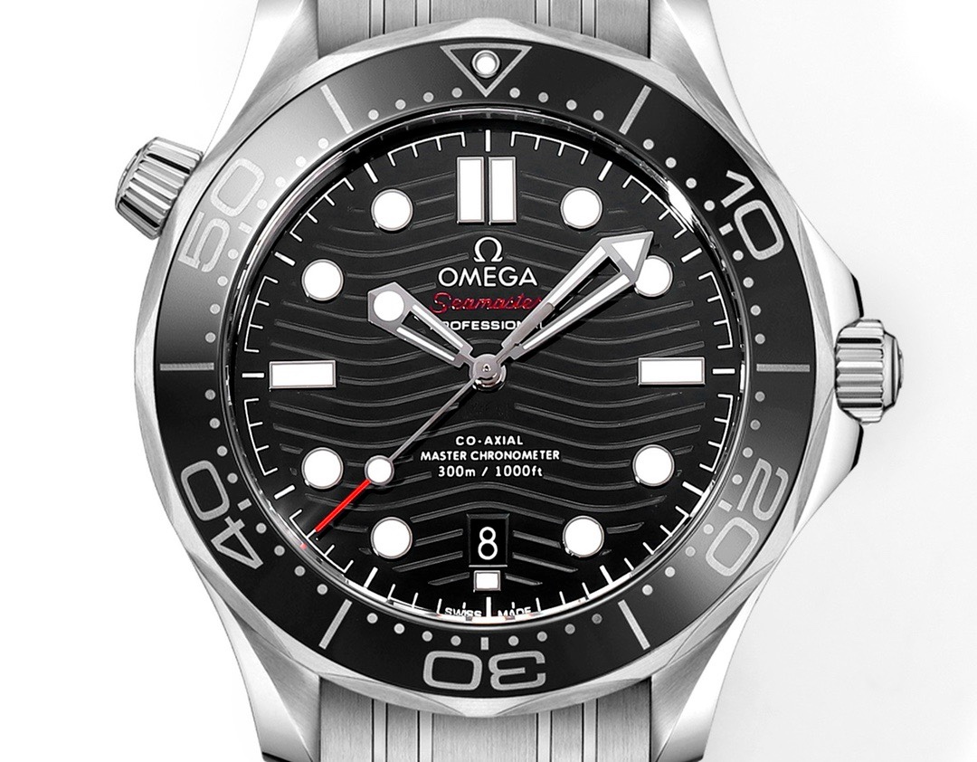 Omega Seamaster 300M Co-Axial Diving Watch 42mm Stainless Steel Bracelet